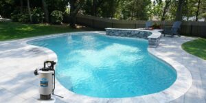 Automatic pool chlorinator